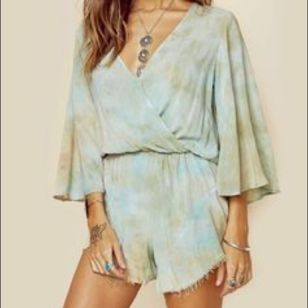 Planet blue flora romper
